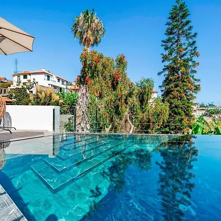 Ritz - Swimming Pool- Free Parking Funchal (Madeira)