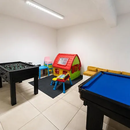 Ritz - Swimming Pool- Free Parking Funchal (Madeira)
